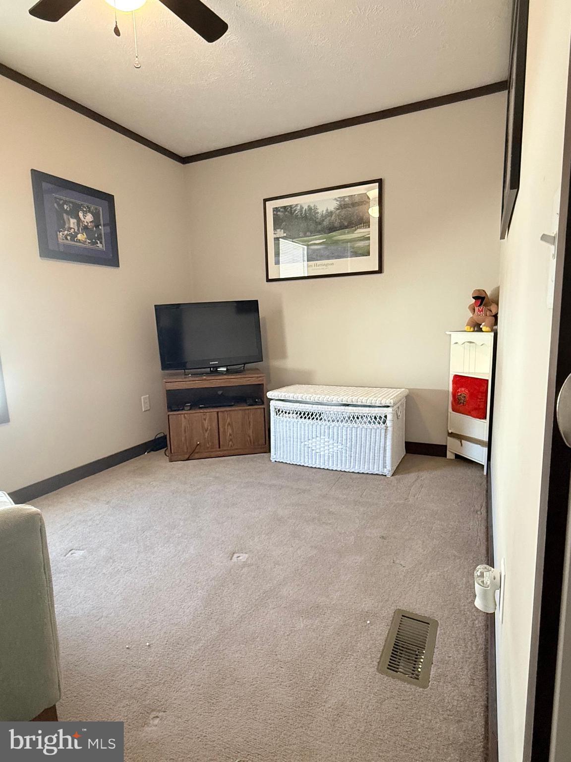 HUB COURT EAST - Residential