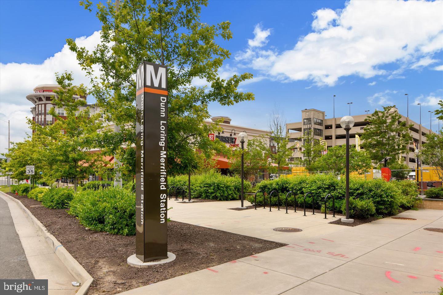 WESTBRIAR PLAZA - Residential Lease