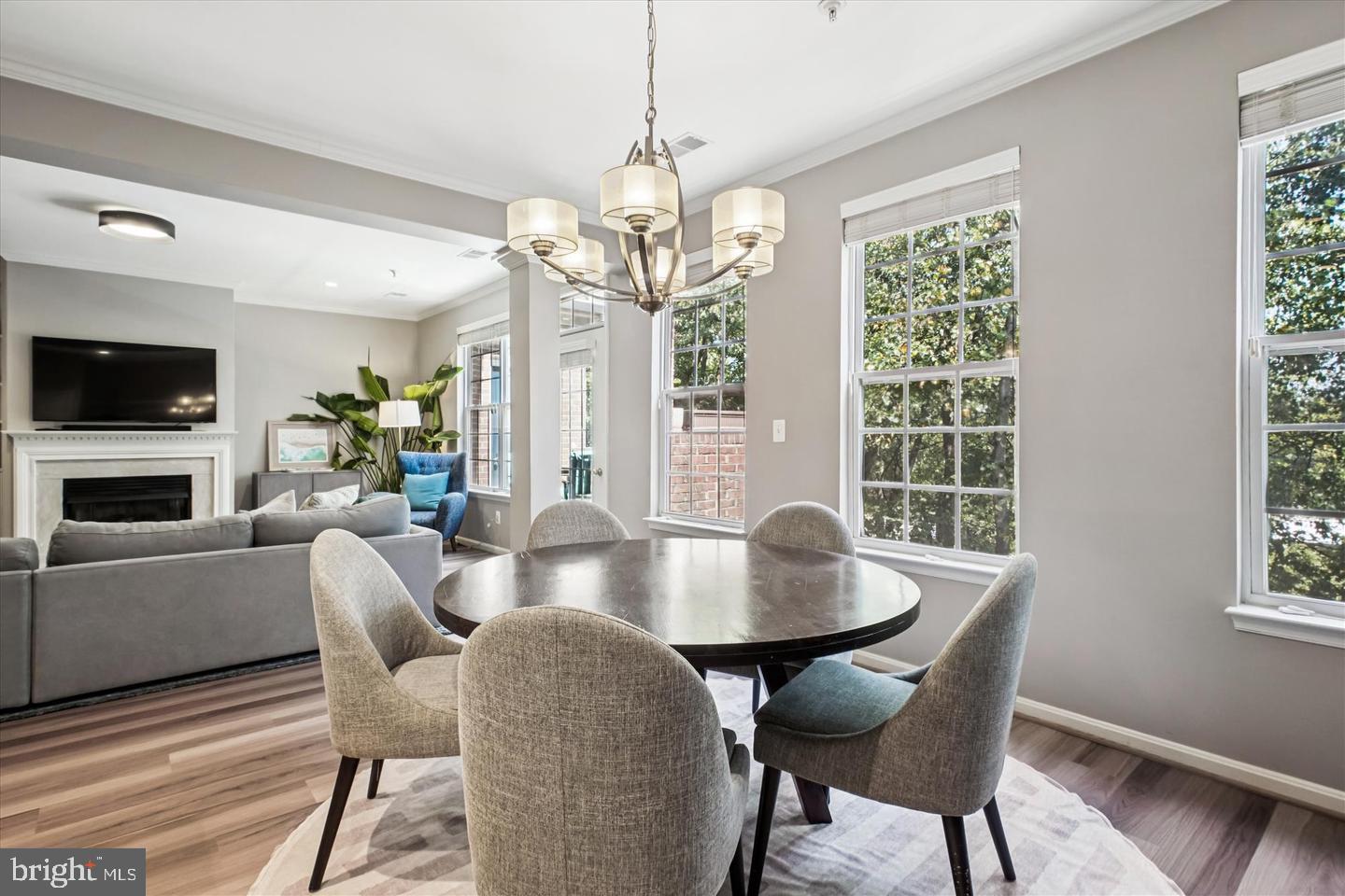 2663 MANHATTAN PLACE 310