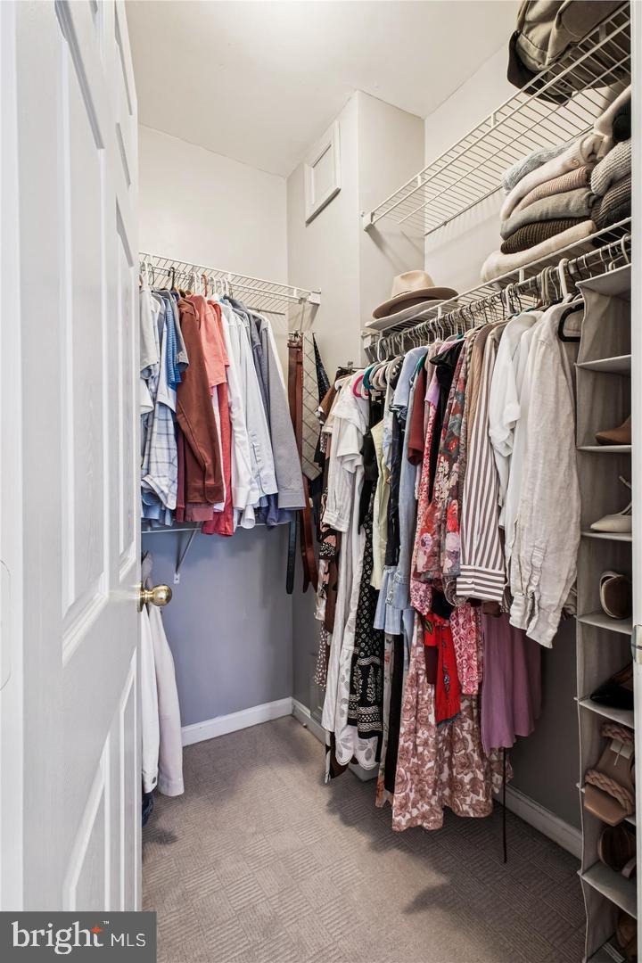 WESTBRIAR PLAZA - Residential Lease