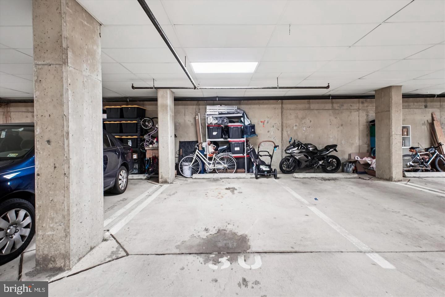 WESTBRIAR PLAZA - Residential Lease