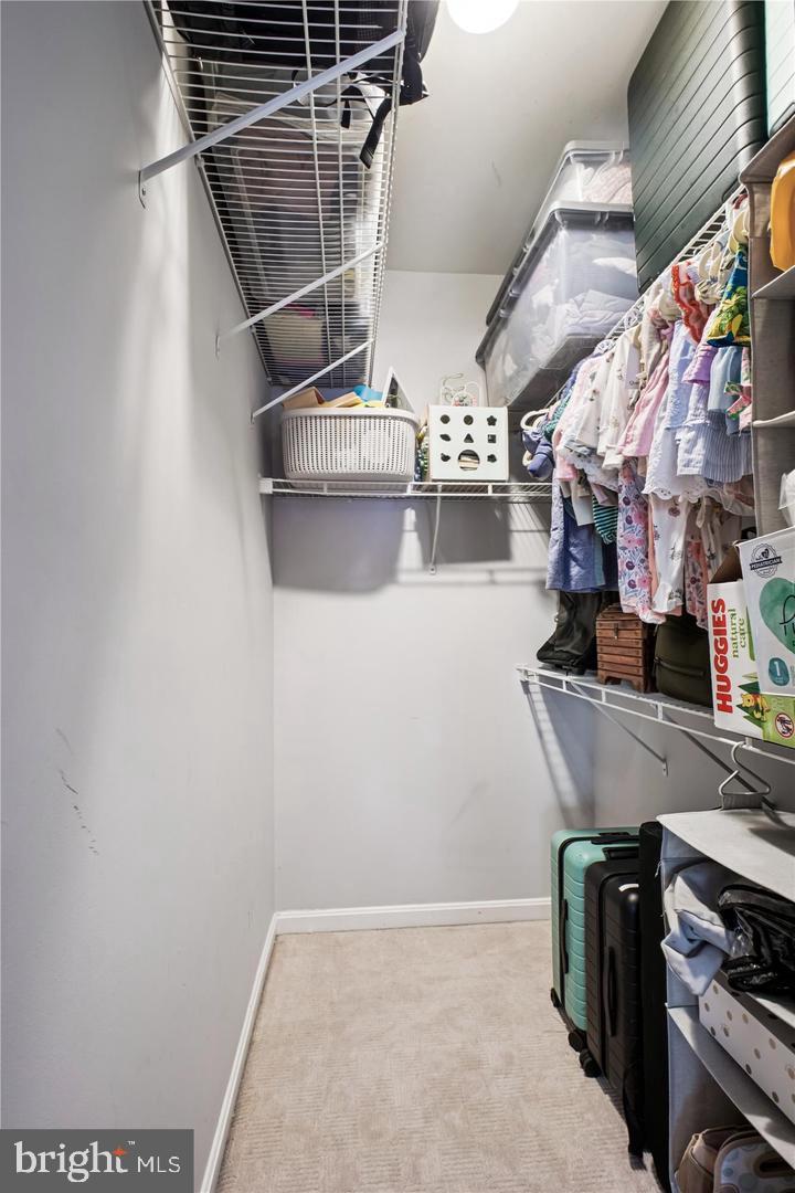 WESTBRIAR PLAZA - Residential Lease