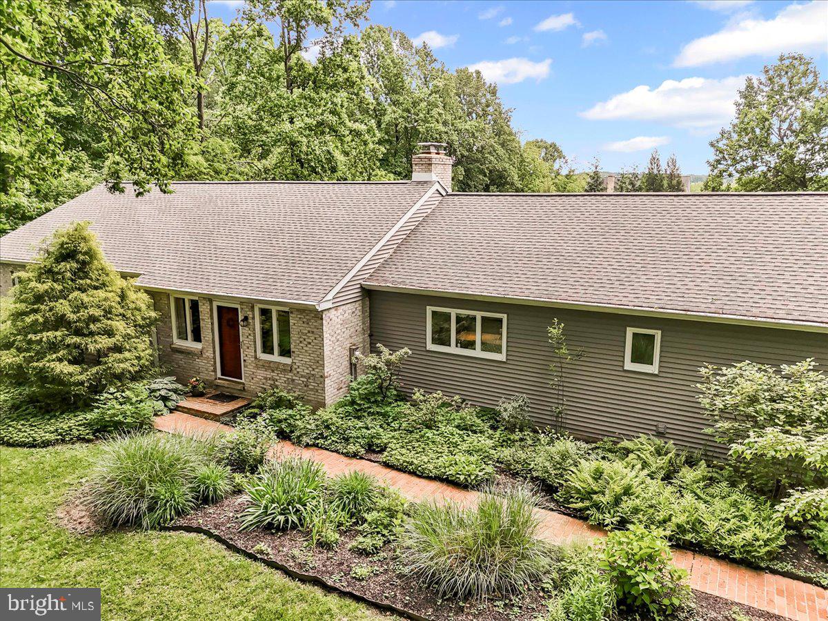 KENNETT SQ - Residential