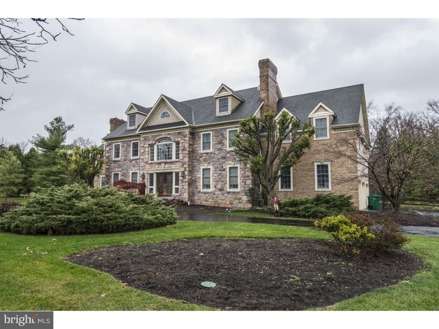 WILLOW RUN - Residential