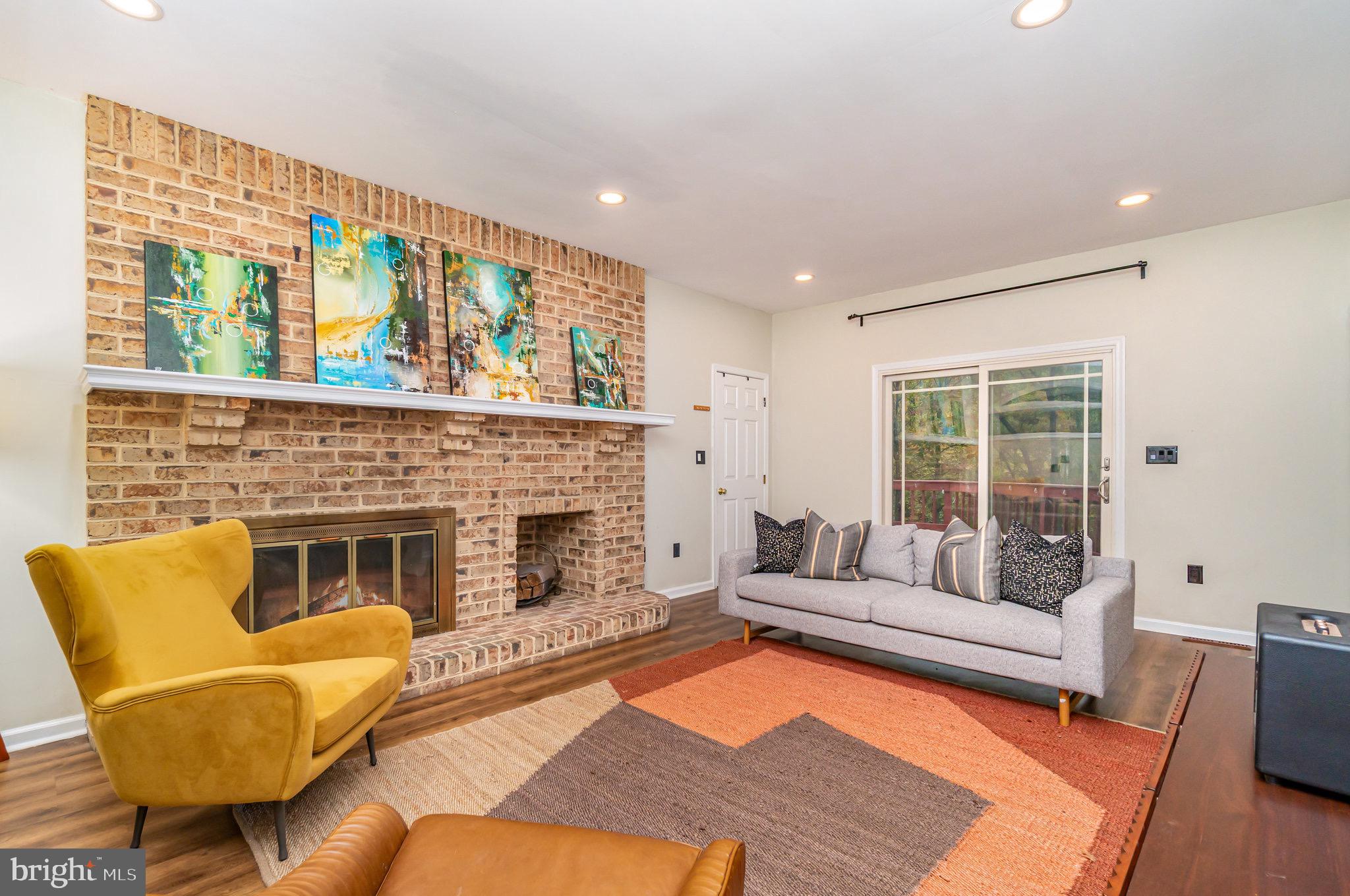 WALTON SPRING HILLS - Residential