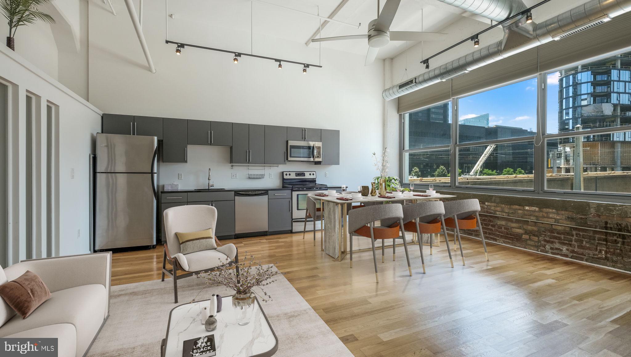 2200 ARCH STREET 313