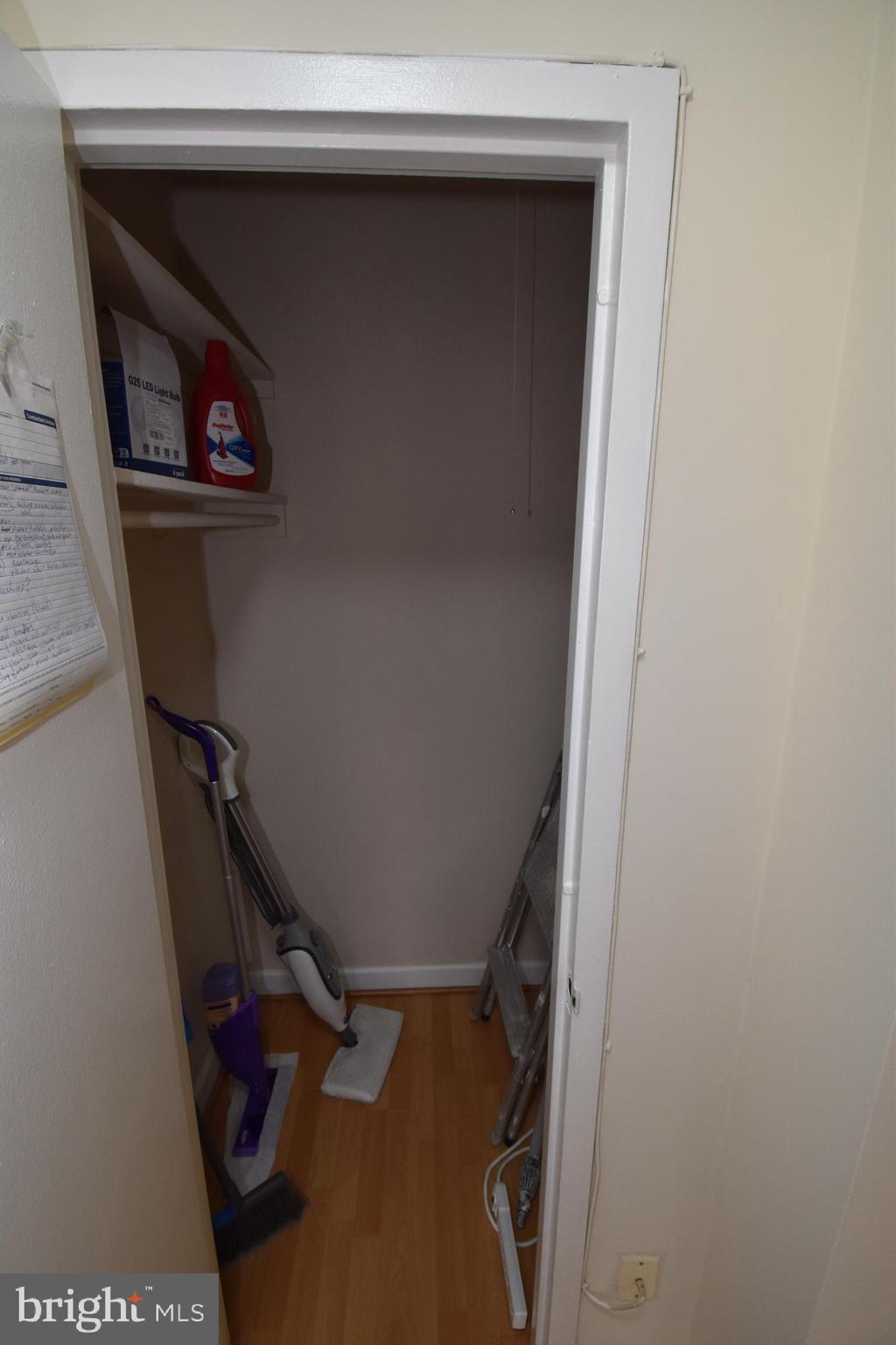 RIVER PLACE - Residential