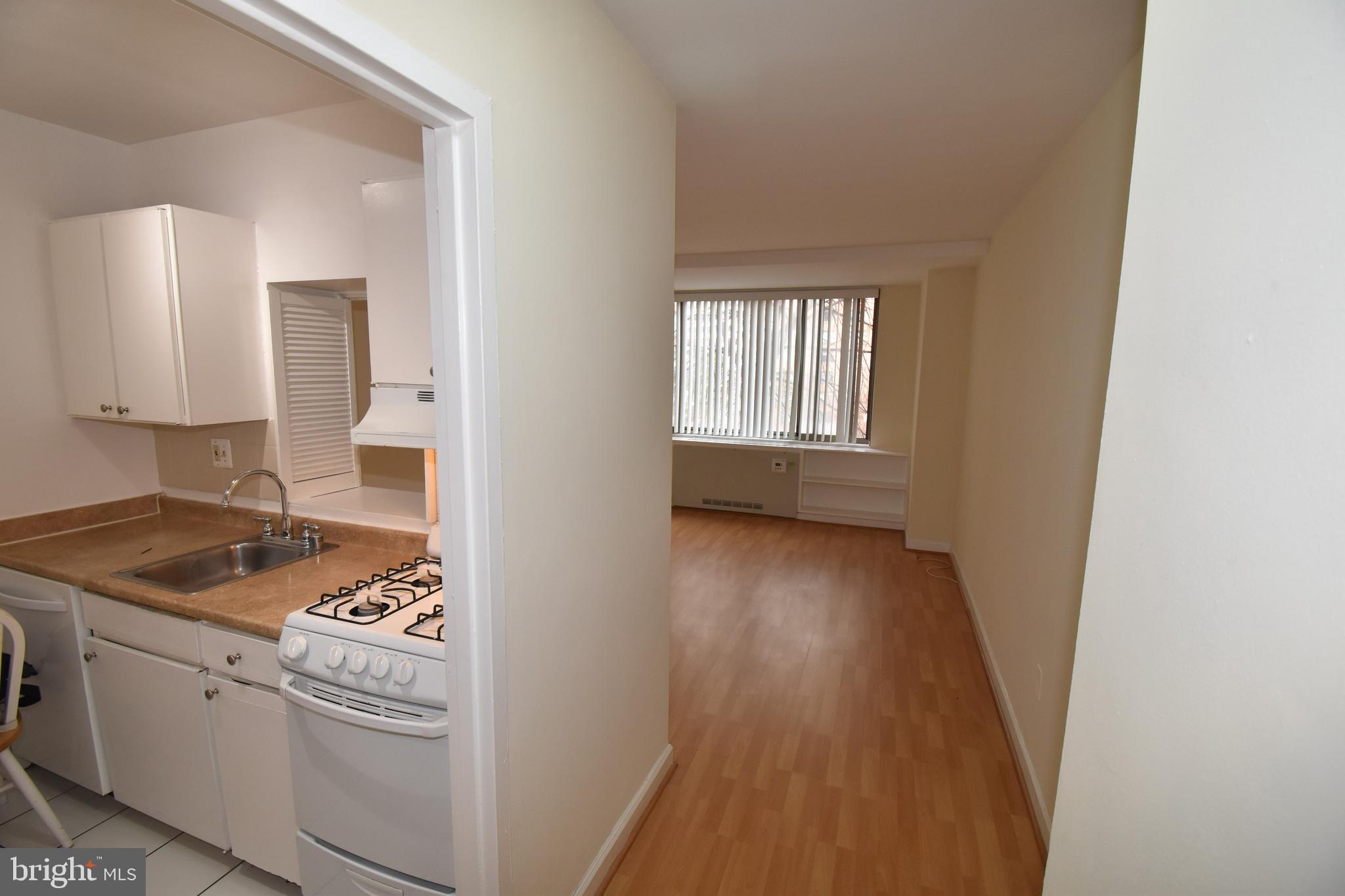 RIVER PLACE - Residential