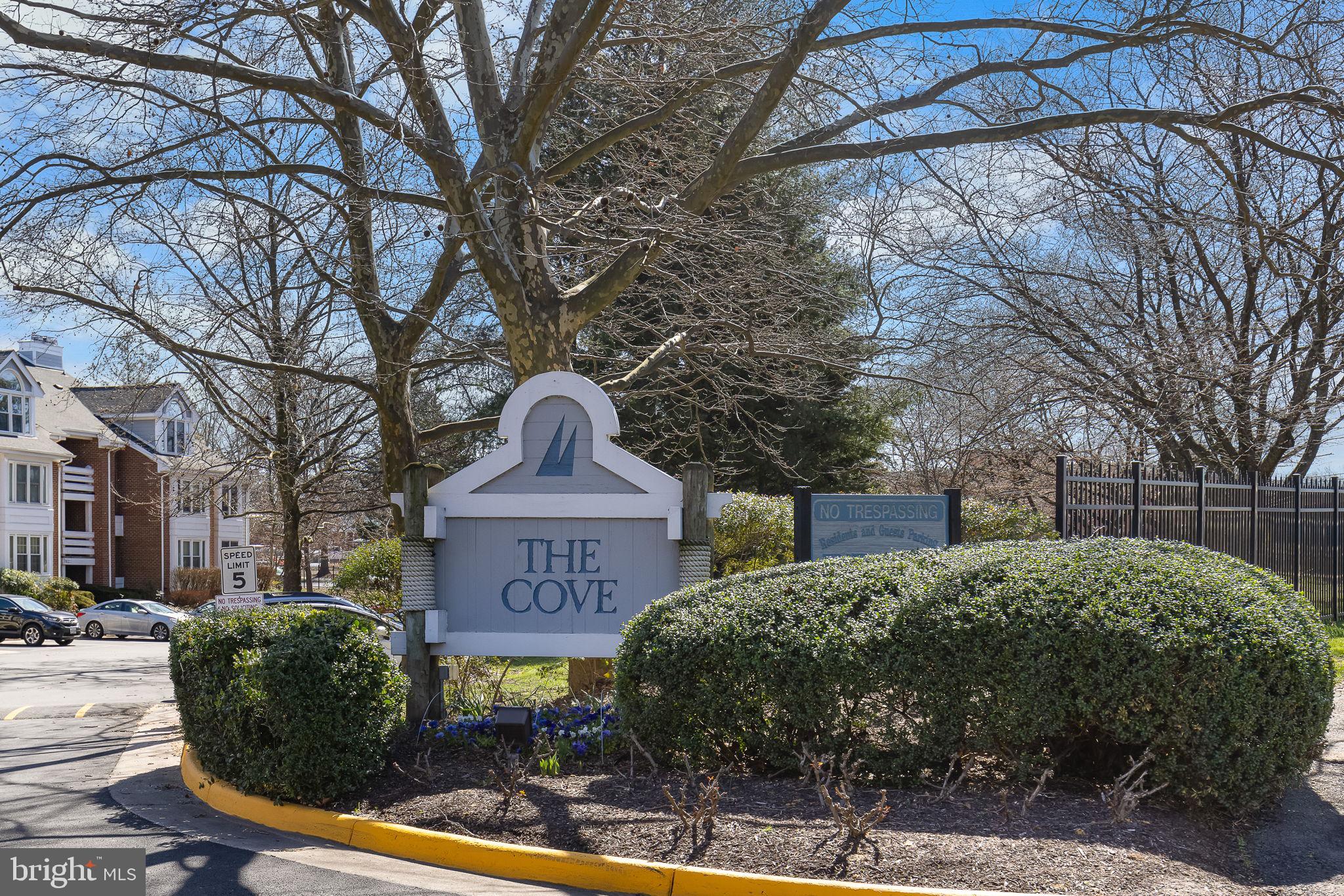 YACHT CLUB AT SEQUOIA VILLAGE - Residential