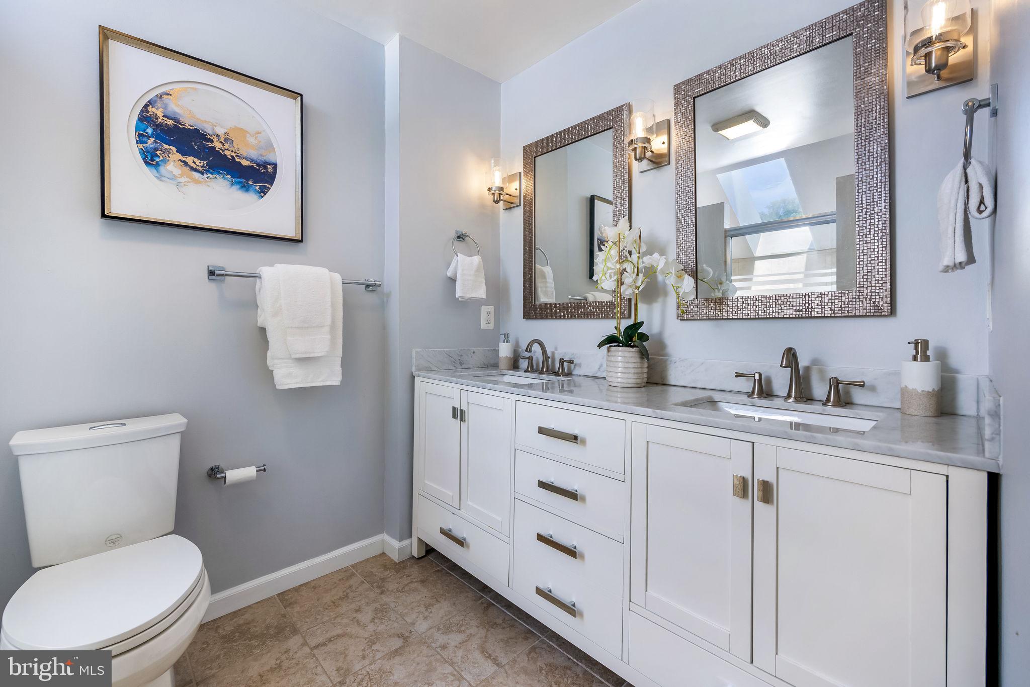 YACHT CLUB AT SEQUOIA VILLAGE - Residential