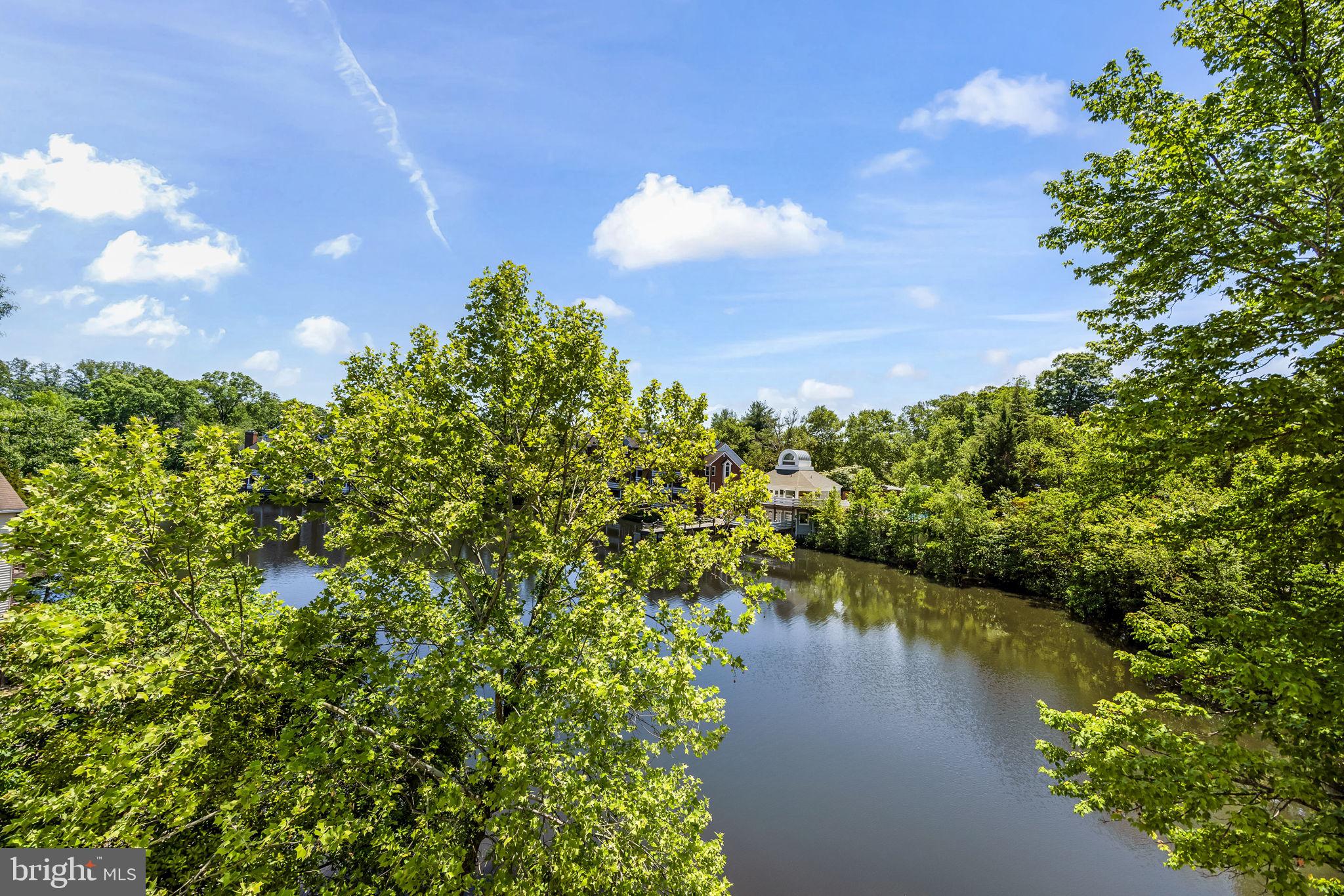 YACHT CLUB AT SEQUOIA VILLAGE - Residential