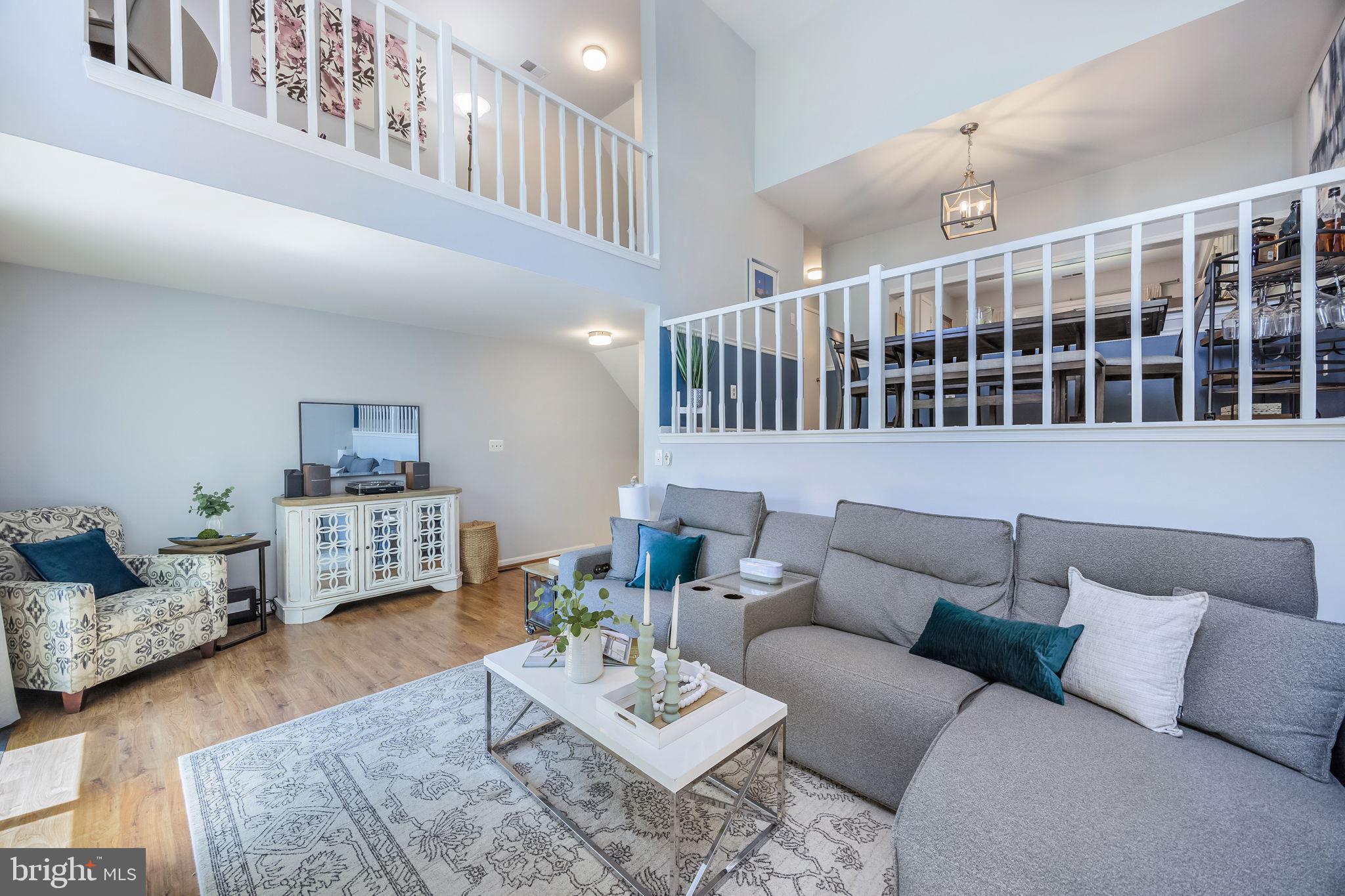 YACHT CLUB AT SEQUOIA VILLAGE - Residential