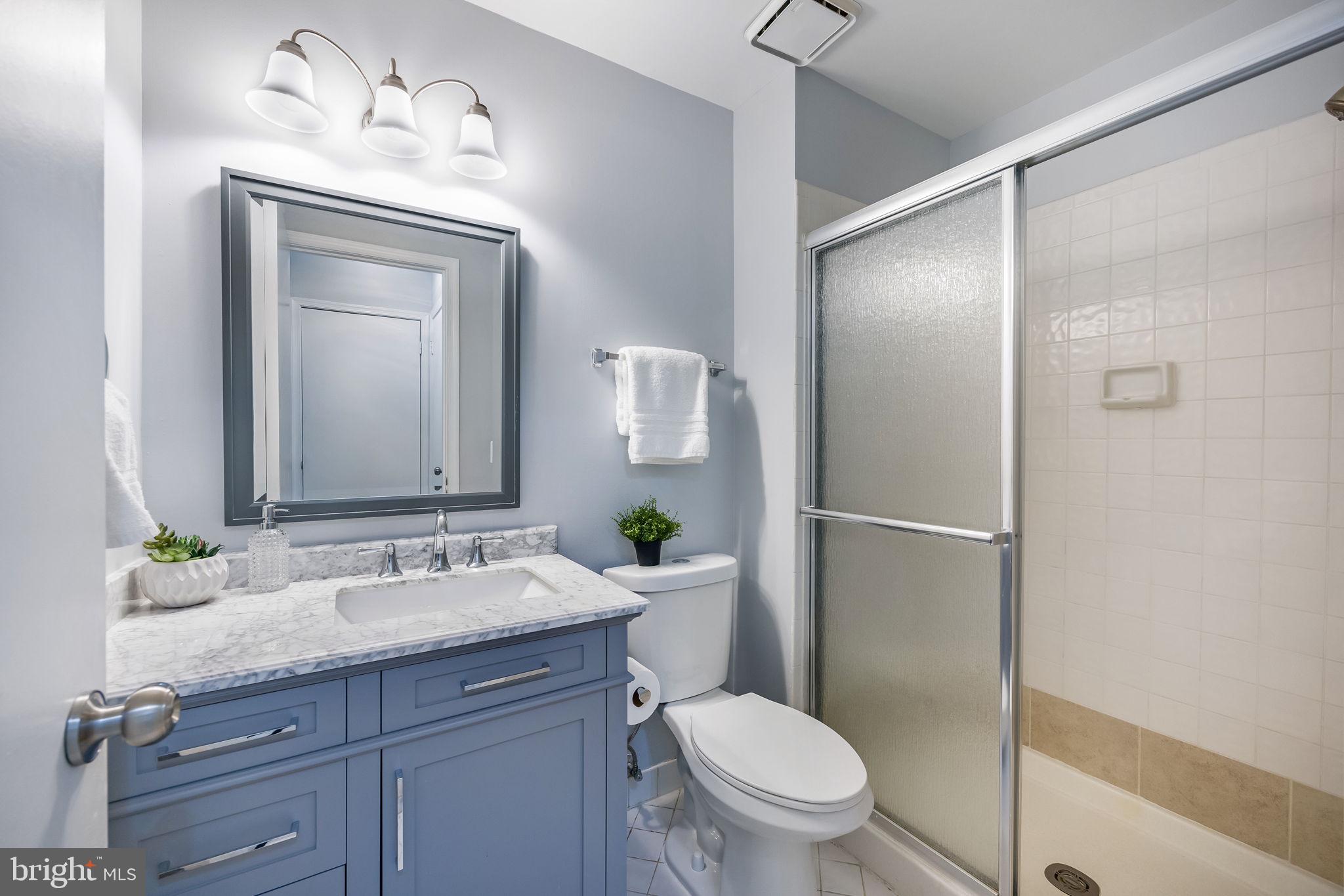 YACHT CLUB AT SEQUOIA VILLAGE - Residential