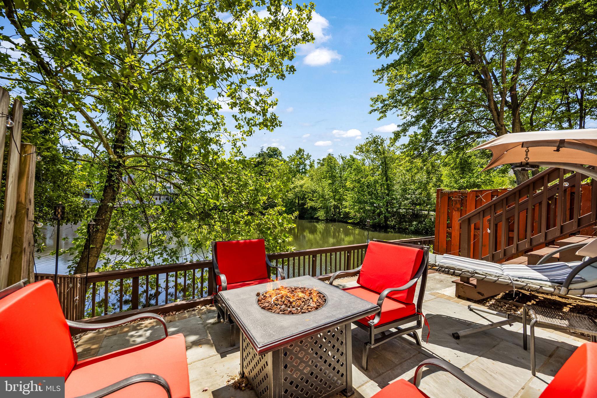 YACHT CLUB AT SEQUOIA VILLAGE - Residential