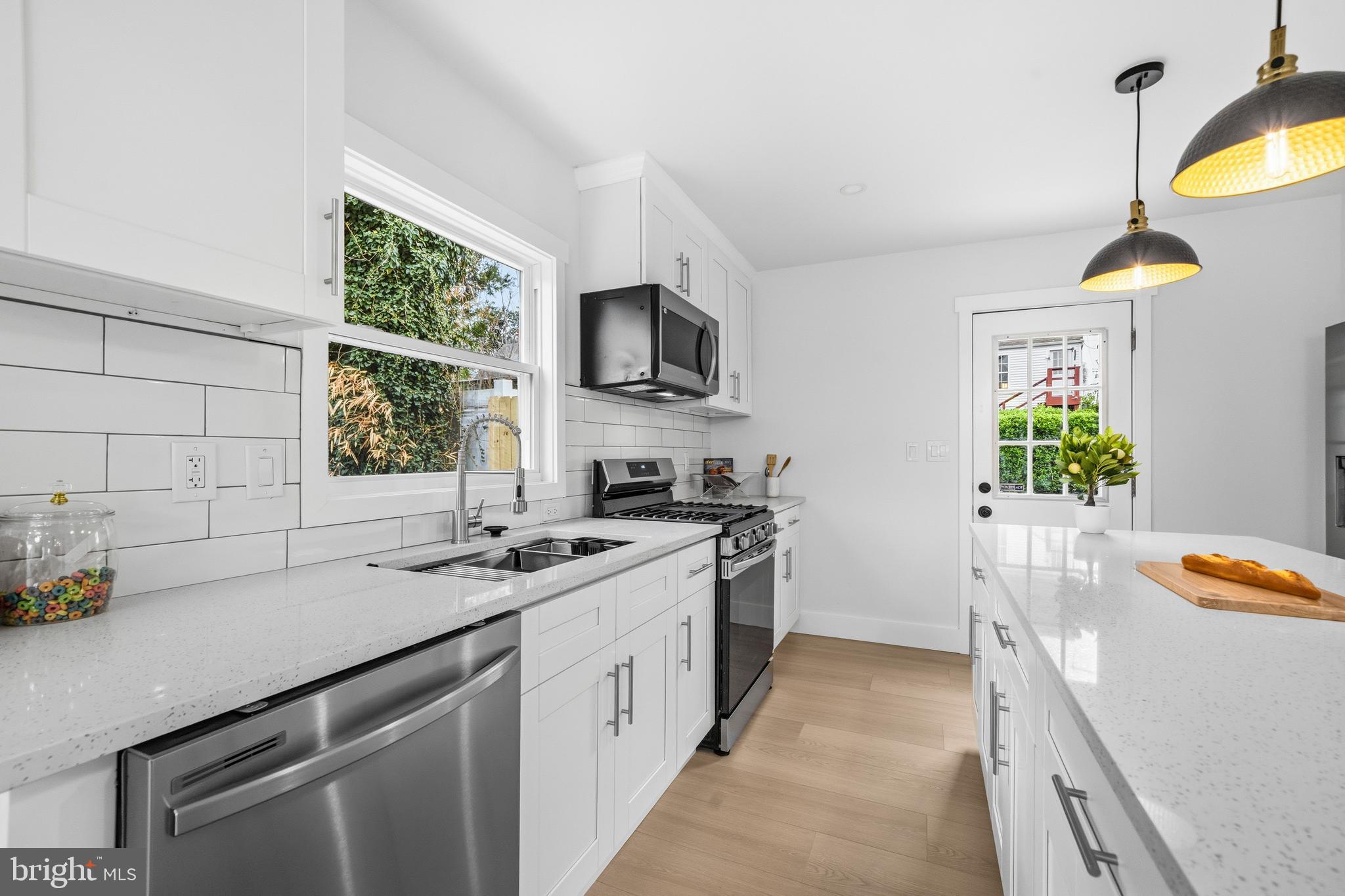 WASHINGTON SUBURBAN HOME - Residential