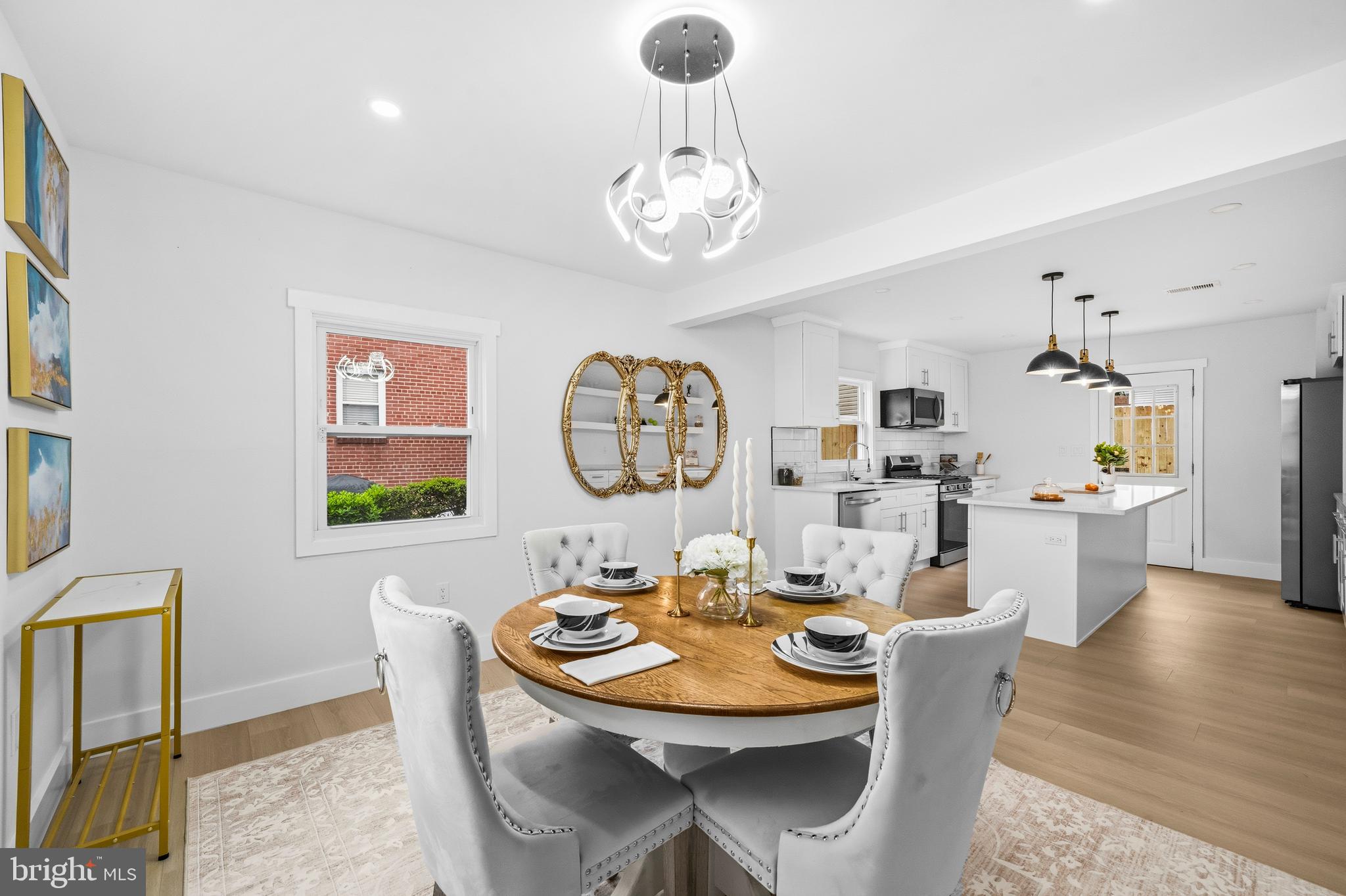 WASHINGTON SUBURBAN HOME - Residential