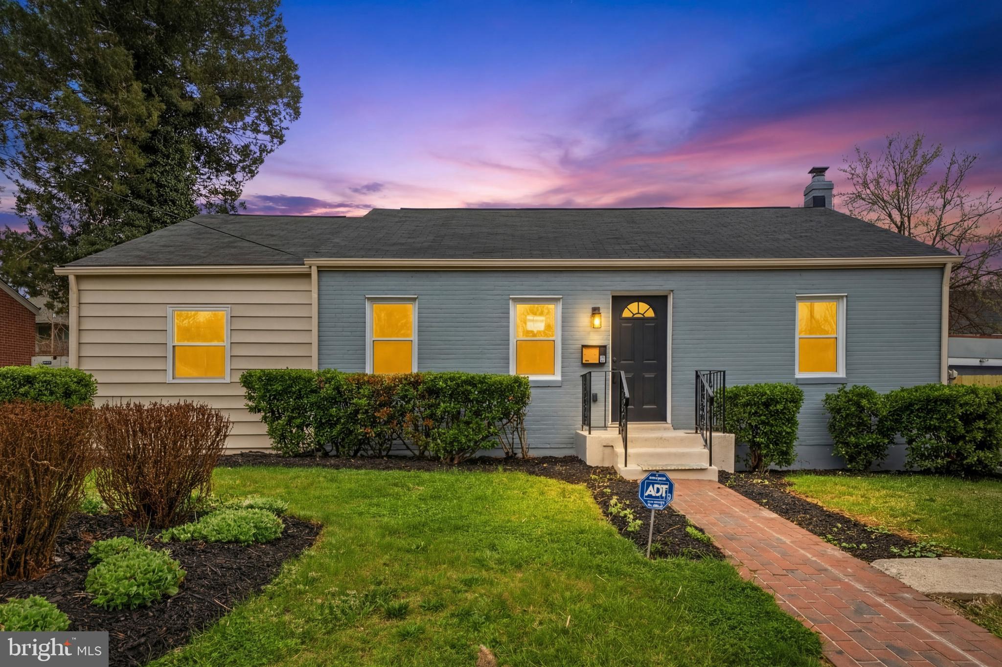 WASHINGTON SUBURBAN HOME - Residential