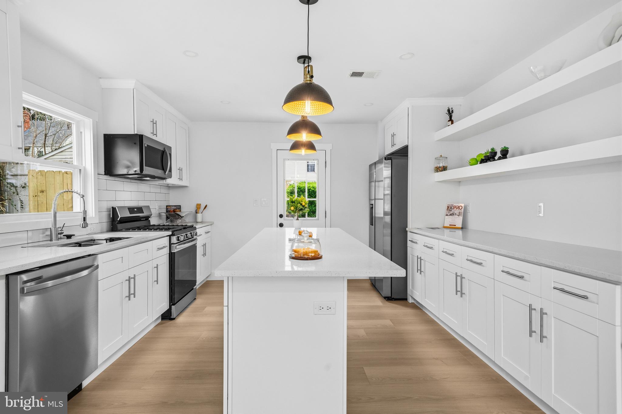 WASHINGTON SUBURBAN HOME - Residential