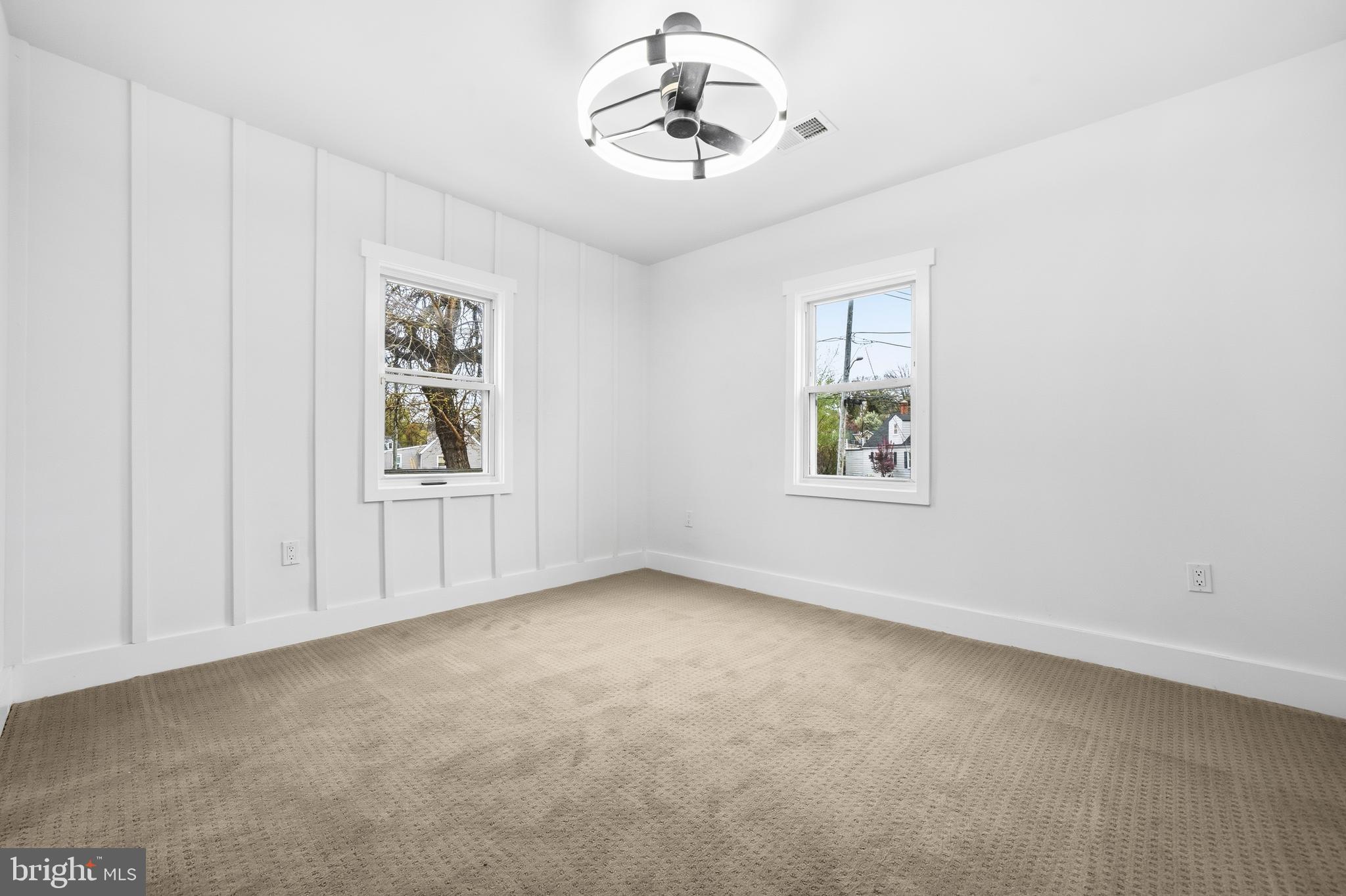 WASHINGTON SUBURBAN HOME - Residential