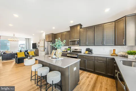 203 Bronze Street, Phoenixville, PA MLS: PACT2095082