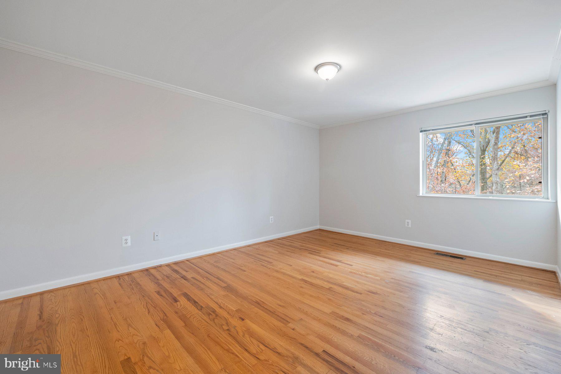 LONDON TERRACE - Residential Lease