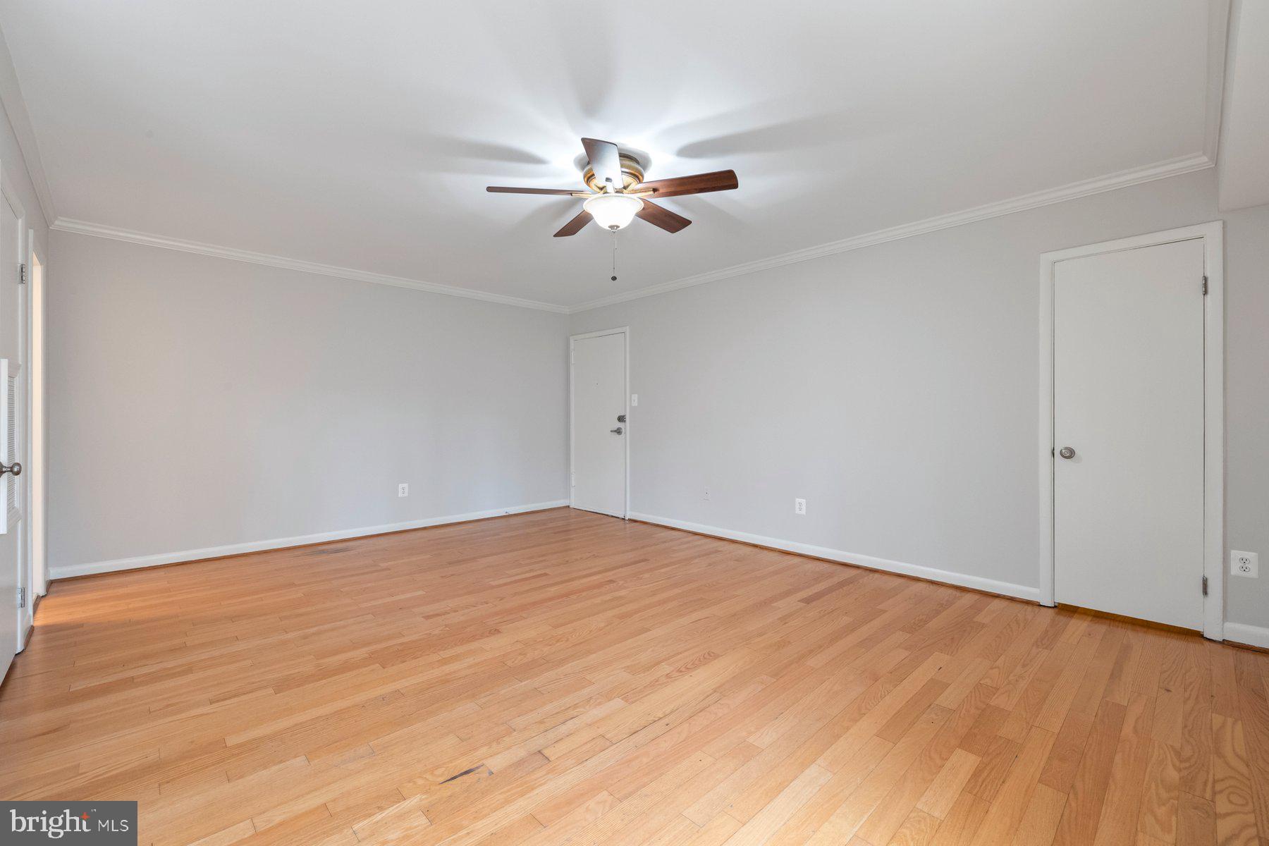 LONDON TERRACE - Residential Lease