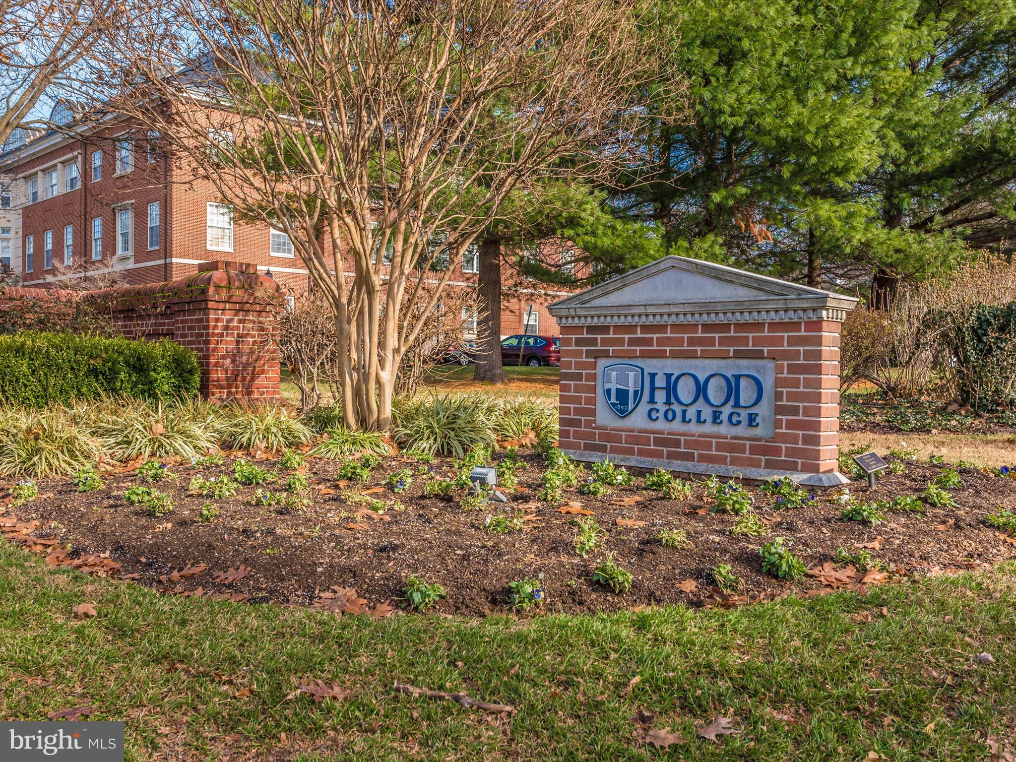 HOOD COLLEGE - Residential