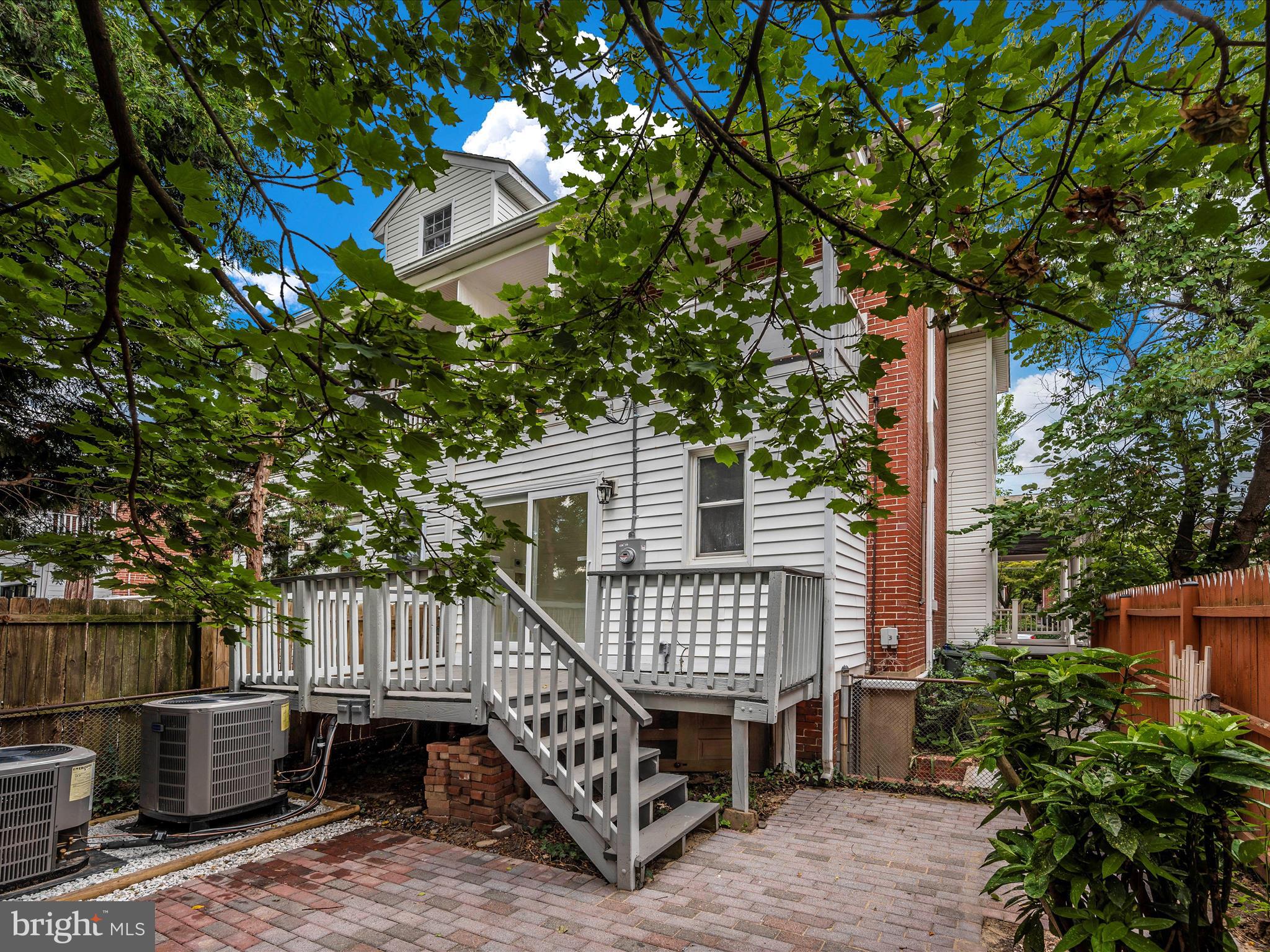 HOOD COLLEGE - Residential