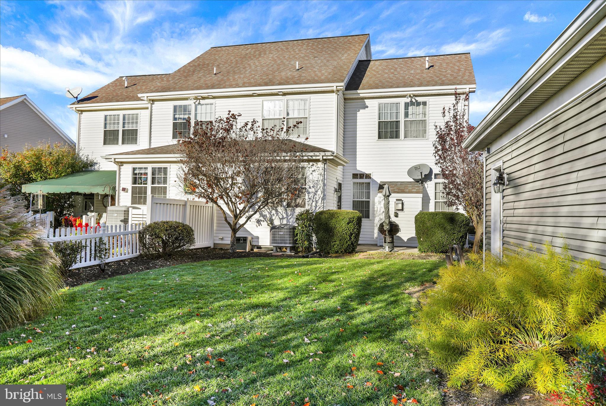 KISSEL HILL COMMONS - Residential