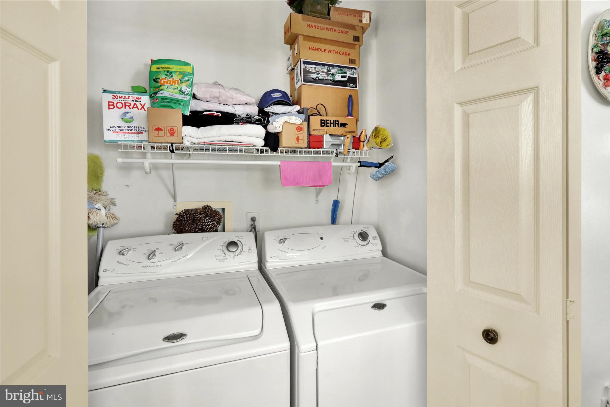 KISSEL HILL COMMONS - Residential