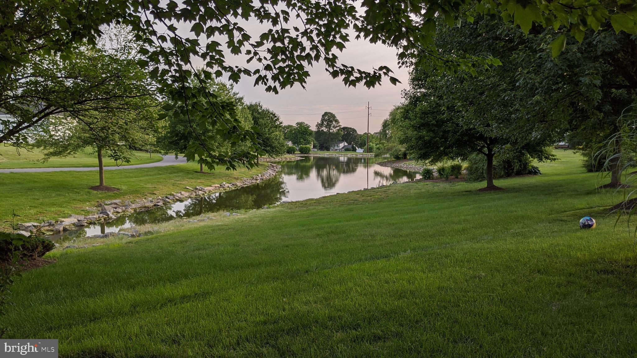 KISSEL HILL COMMONS - Residential