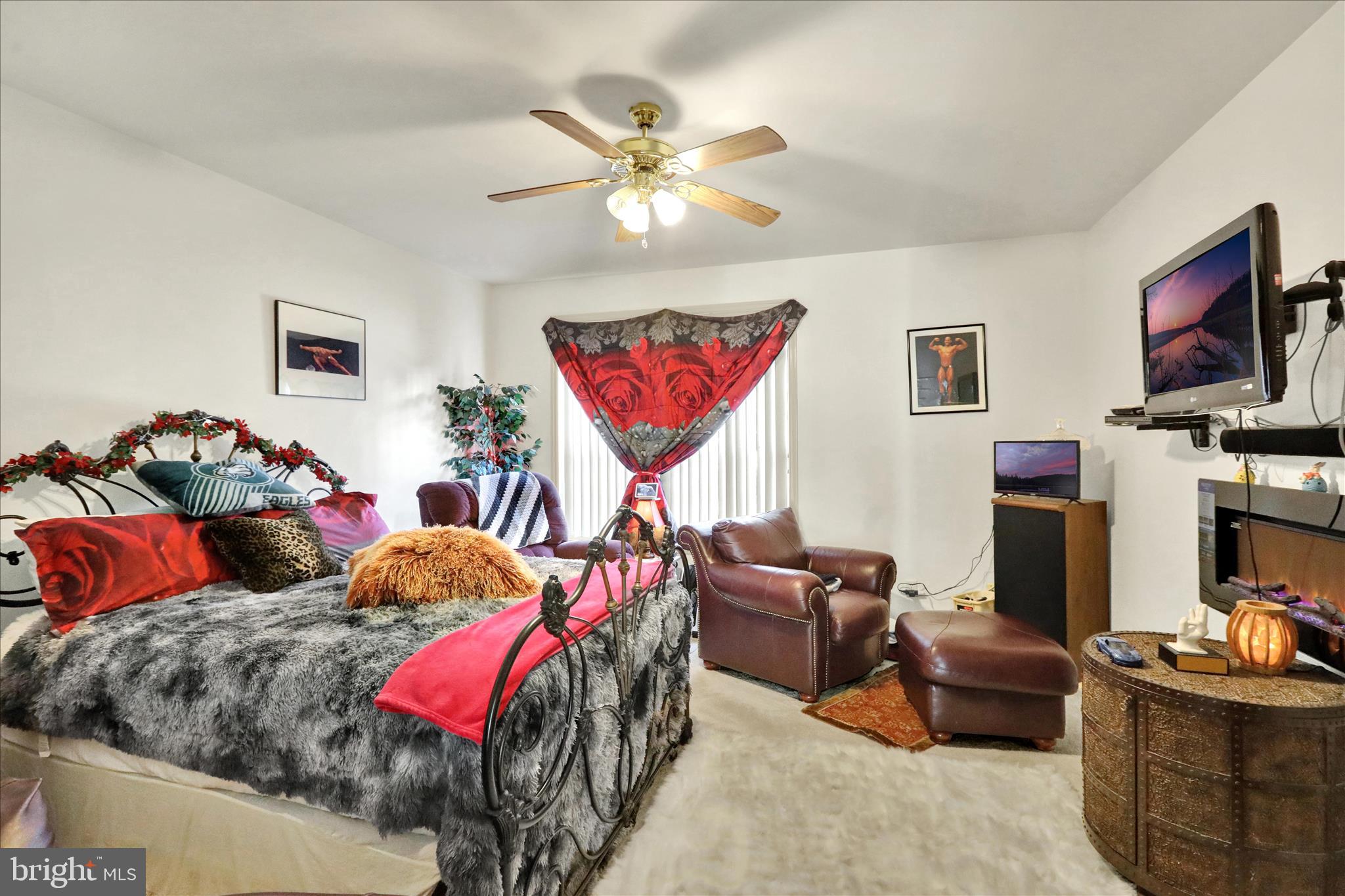 KISSEL HILL COMMONS - Residential