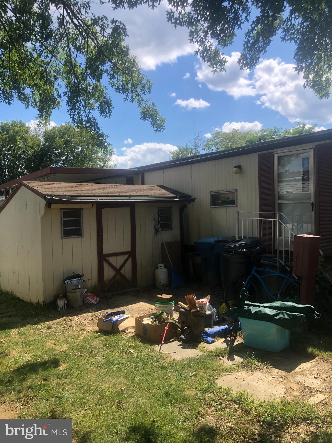104 RIDGEWOOD MNR