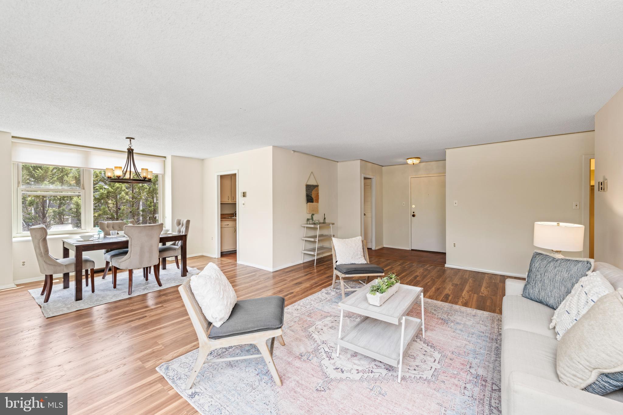 ROLAND PARK - Residential