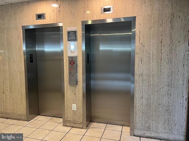 ROLAND PARK - Residential