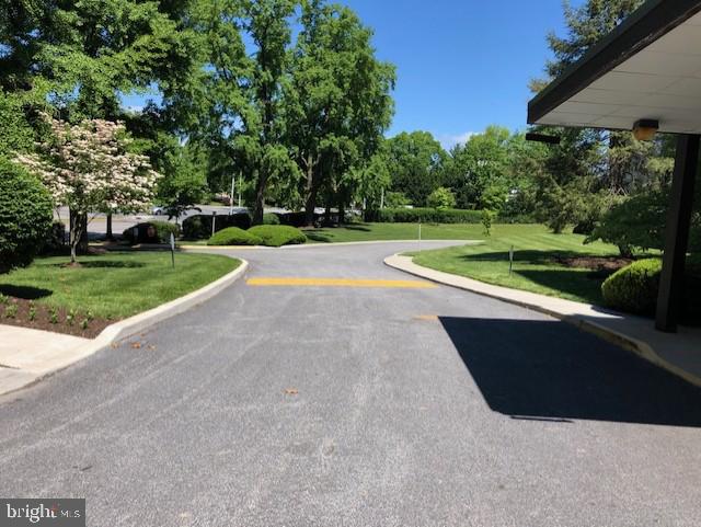 ROLAND PARK - Residential