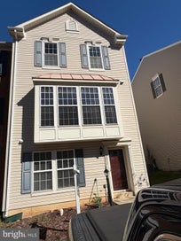 13672 SAINT JOHNS WOOD PLACE HERNDON VA 20171