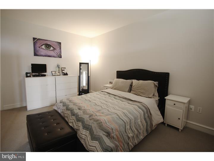 OLD CITY - Residential Lease