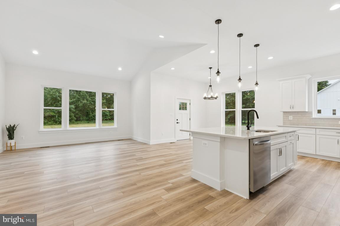 ELKWOOD - Residential