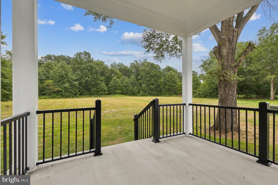 ELKWOOD - Residential