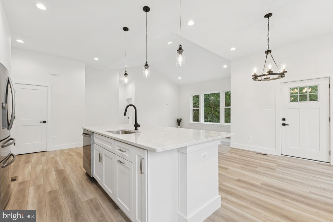 ELKWOOD - Residential