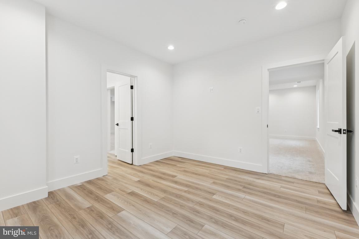 ELKWOOD - Residential