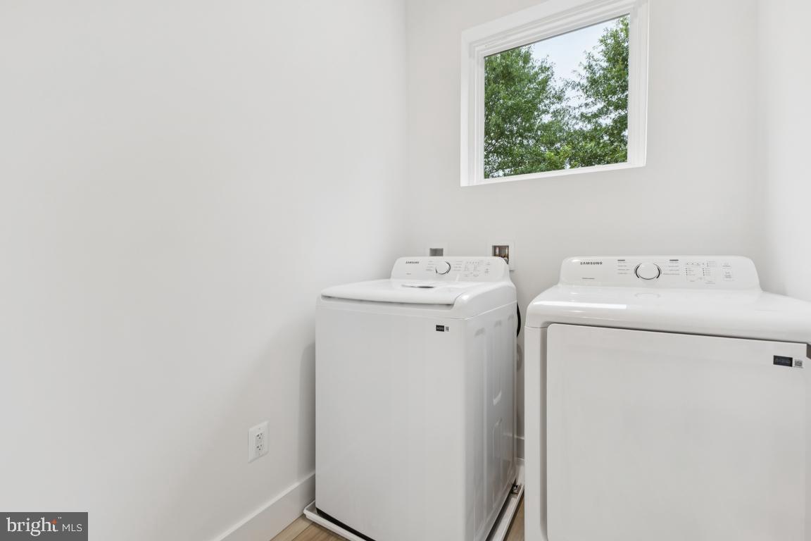 ELKWOOD - Residential