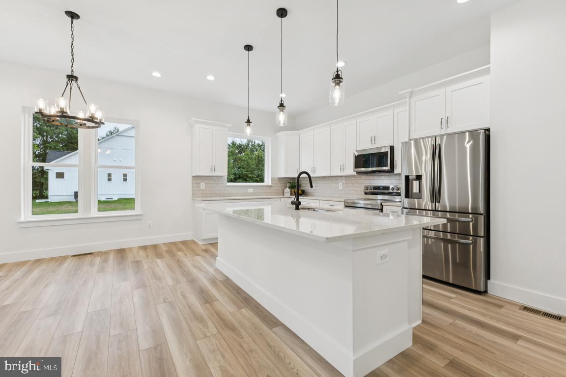 ELKWOOD - Residential