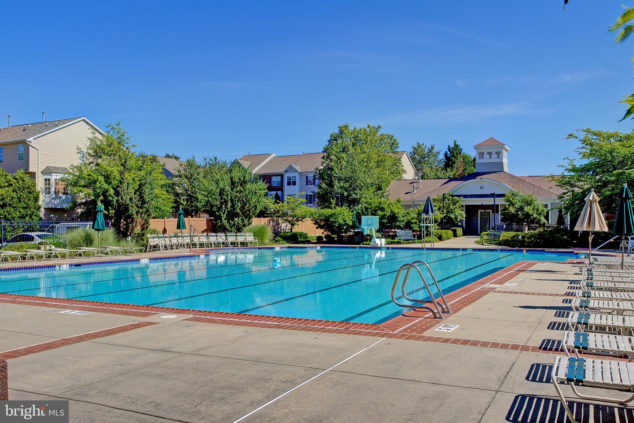 MILESTONE TOWNHOUSES - Residential