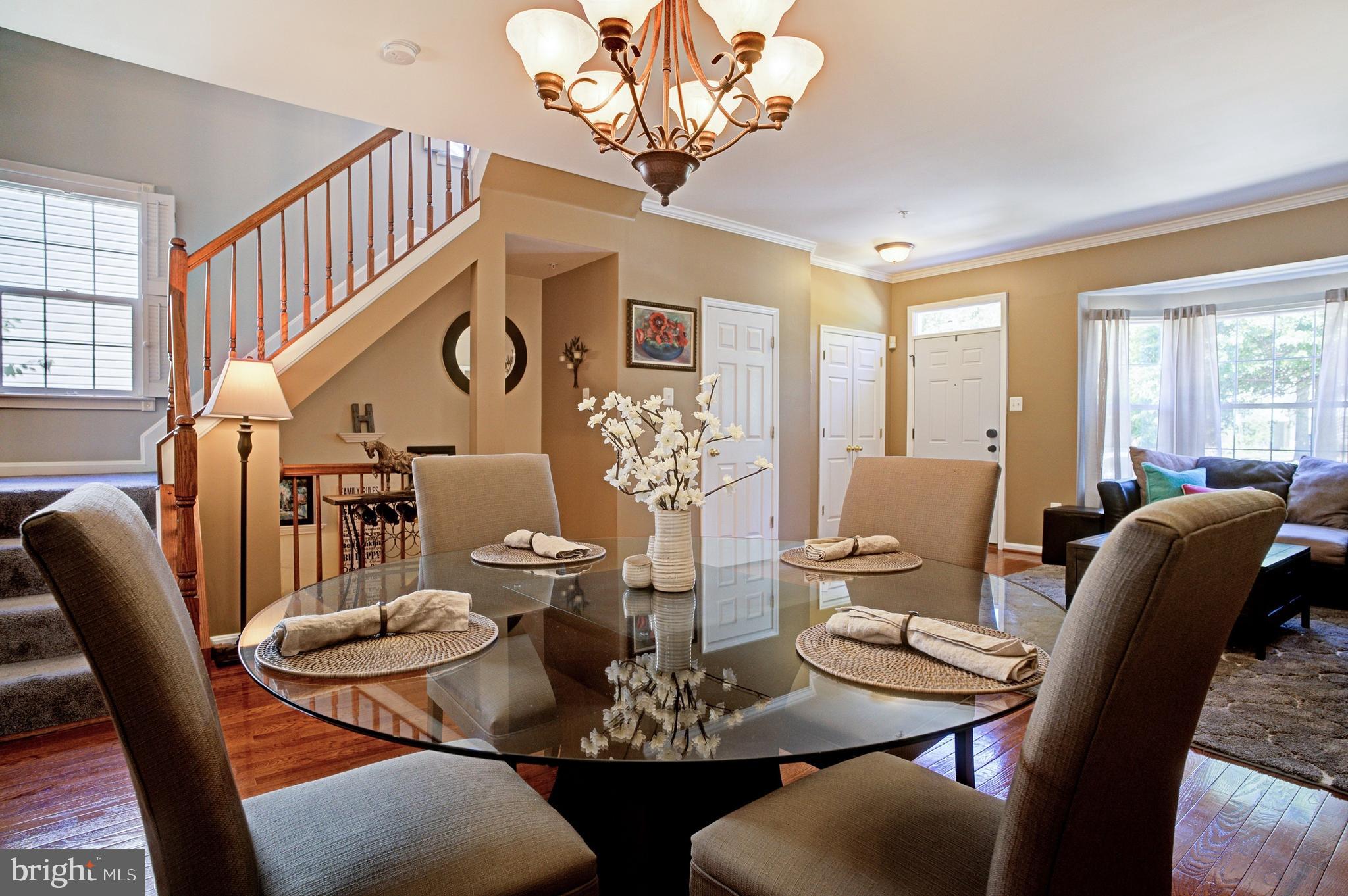 MILESTONE TOWNHOUSES - Residential