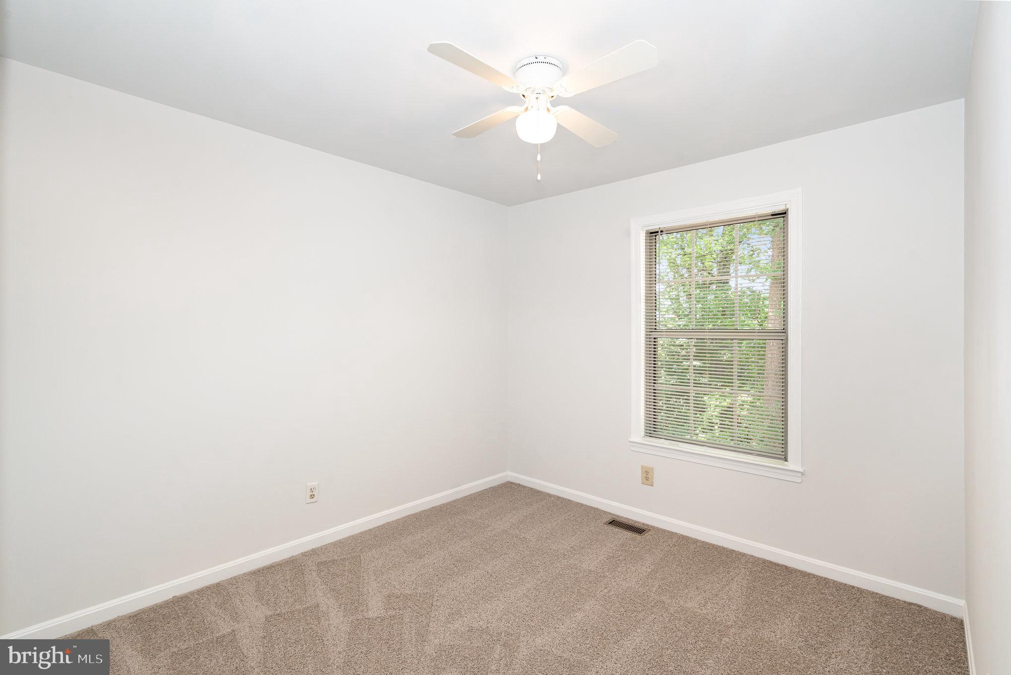 TALL OAKS TOWNHOUSES - Residential