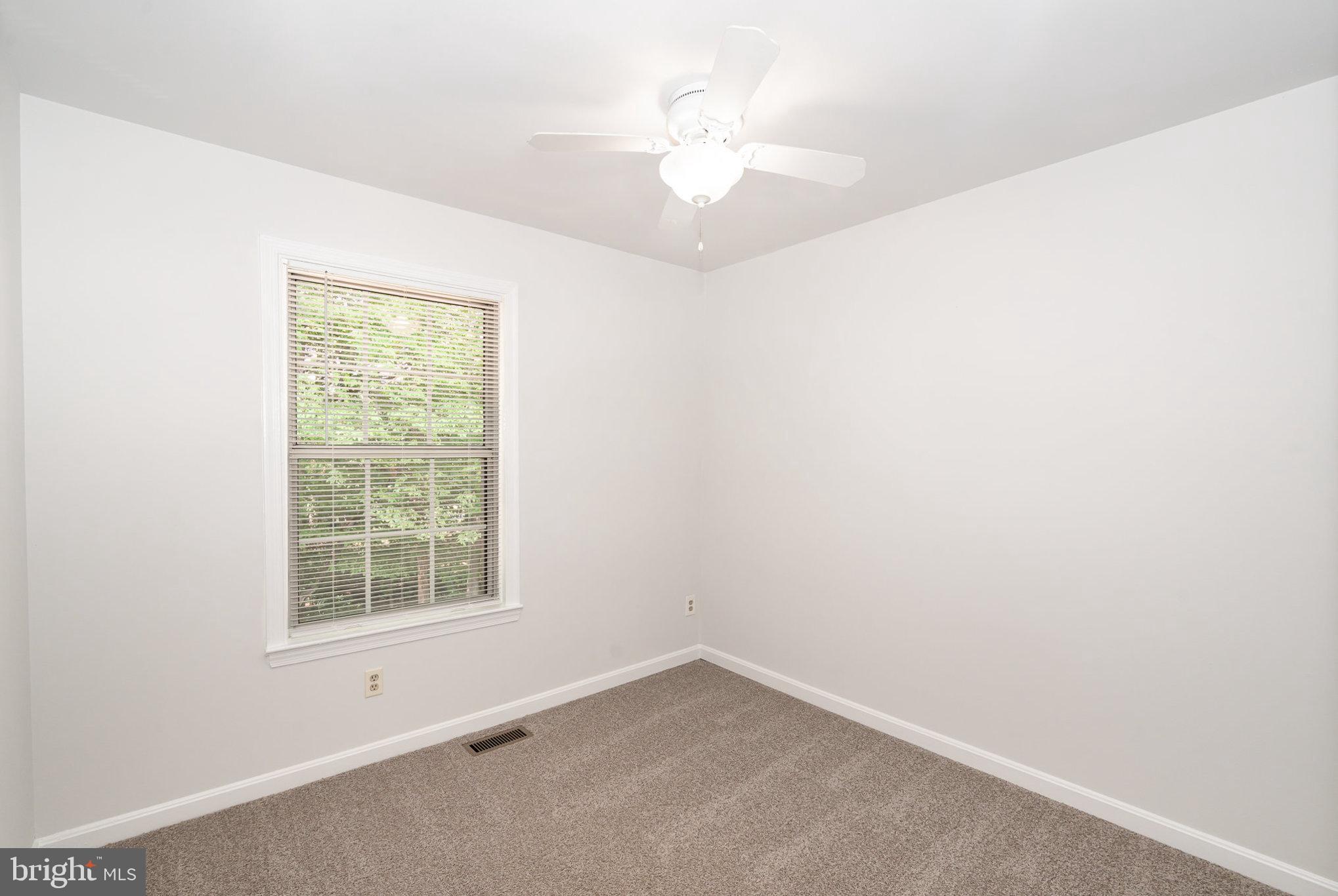 TALL OAKS TOWNHOUSES - Residential