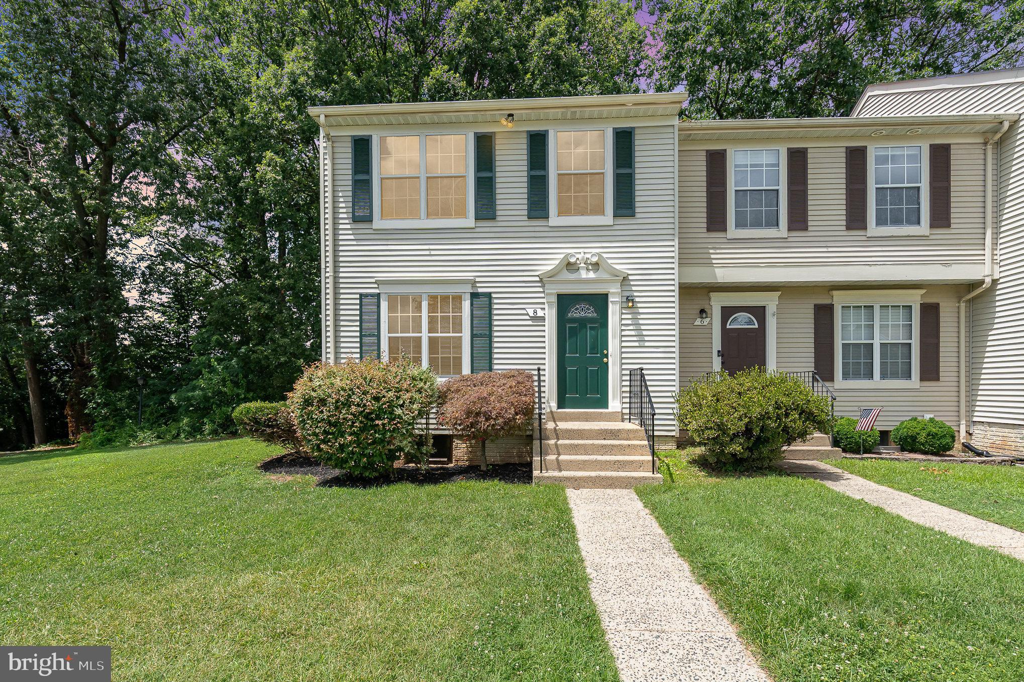 TALL OAKS TOWNHOUSES - Residential