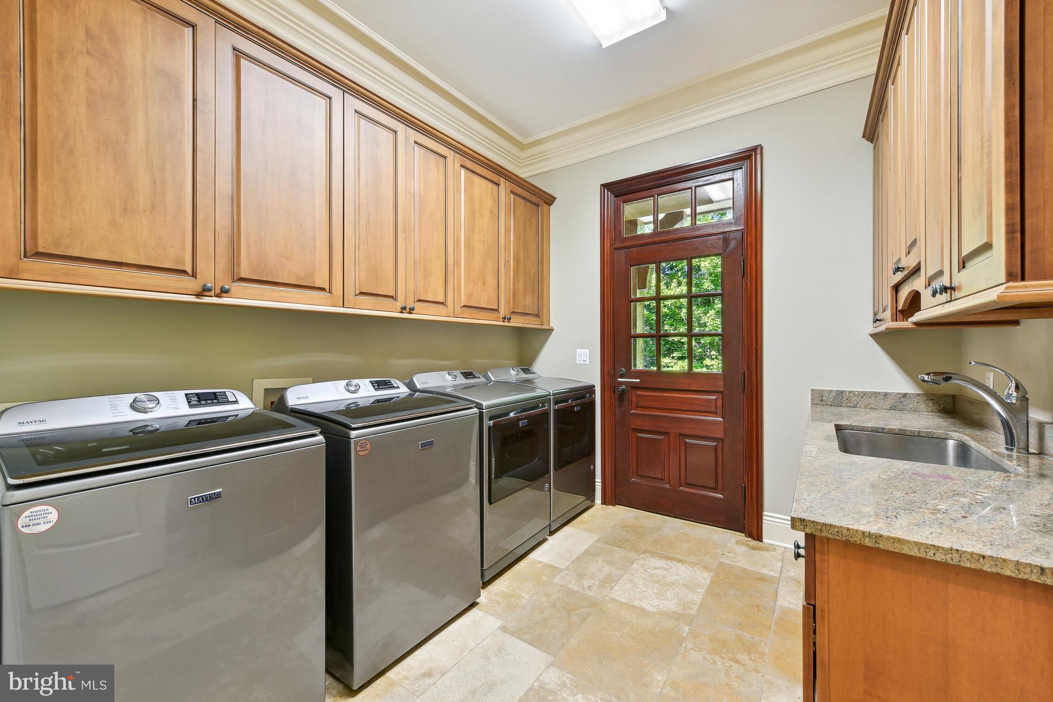 THE RESERVE - Residential